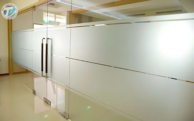 Decal dán kính mờ
